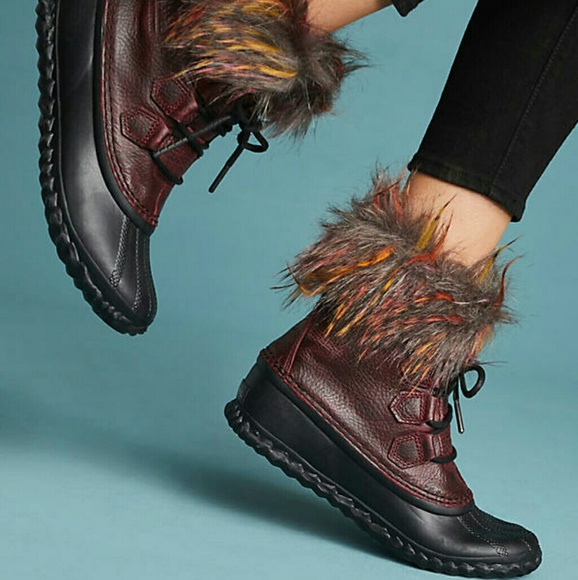 Sorel lux cashmire lined out and about boots - Picture 4 of 4